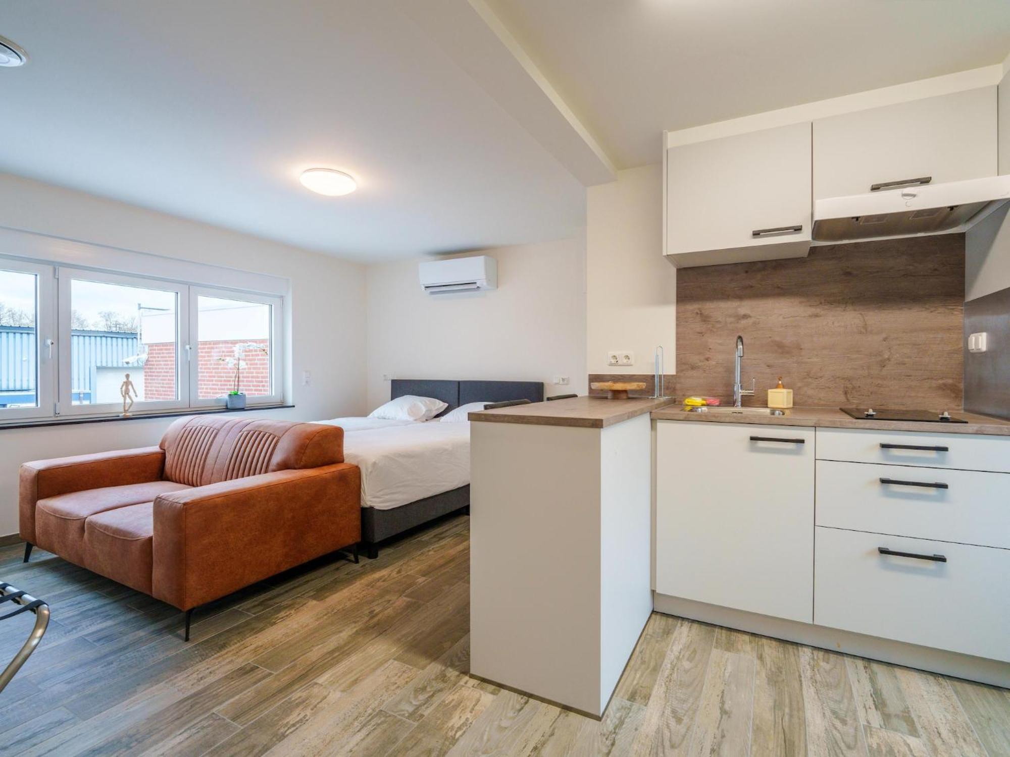 Cosy Apartment Near Center Landgraaf Luaran gambar