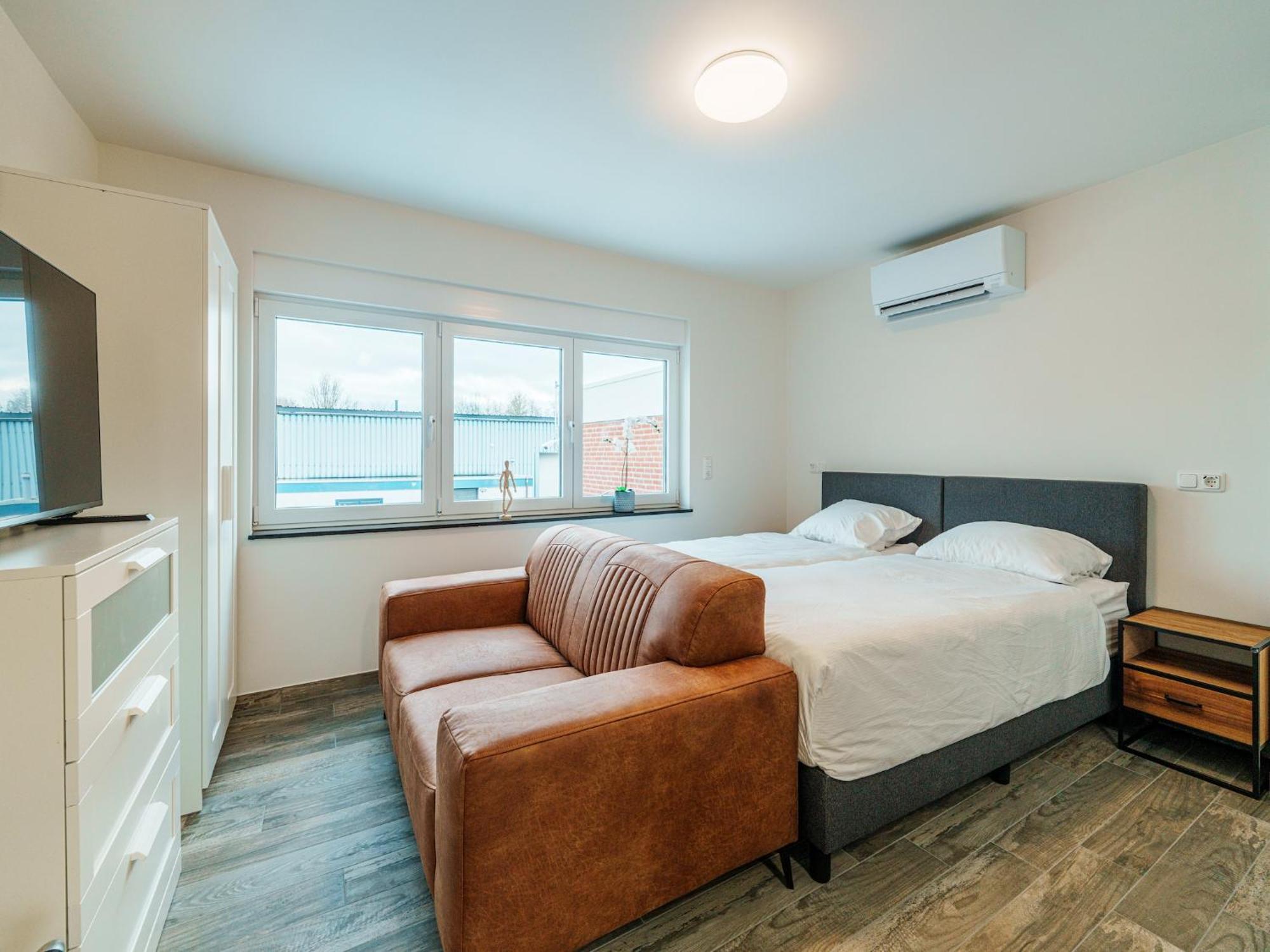 Cosy Apartment Near Center Landgraaf Luaran gambar