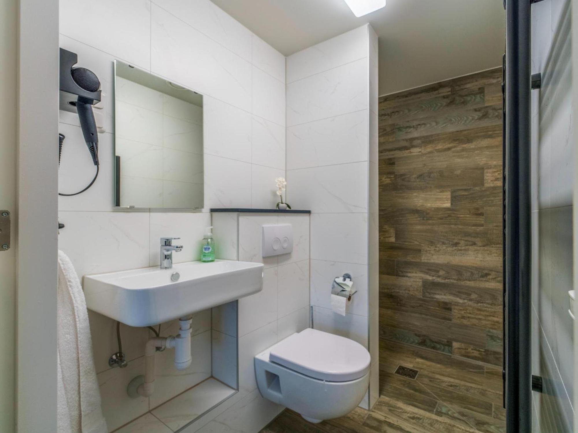 Cosy Apartment Near Center Landgraaf Luaran gambar